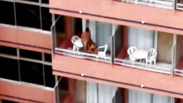 Gangbang multitud de señorasmexicanasxxx hombres