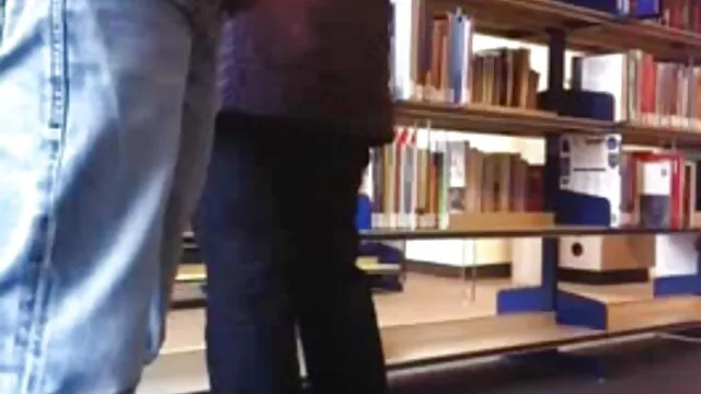 Hermanos obligaron a una pelirroja con sexo grupal a pagar el resto de la señoras maduras calientes mexicanas deuda