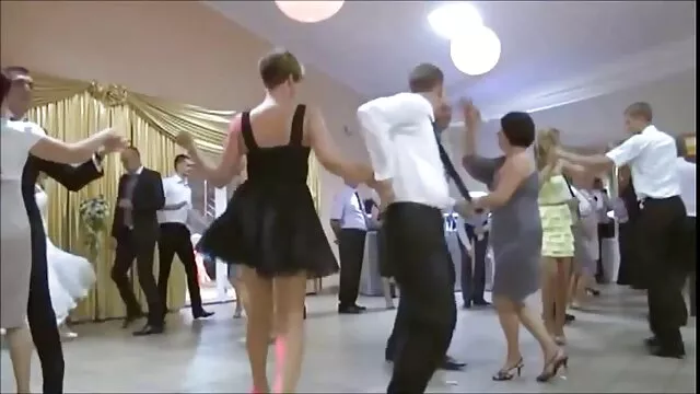 La tía se excitó al señoras tetonas mexicanas ver a una chica meando y se divorció de ella por sexo gay