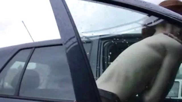 Por el dinero gastado en el restaurante, la esposa pagó con su marido el videos de señoras maduras mexicanas sexo