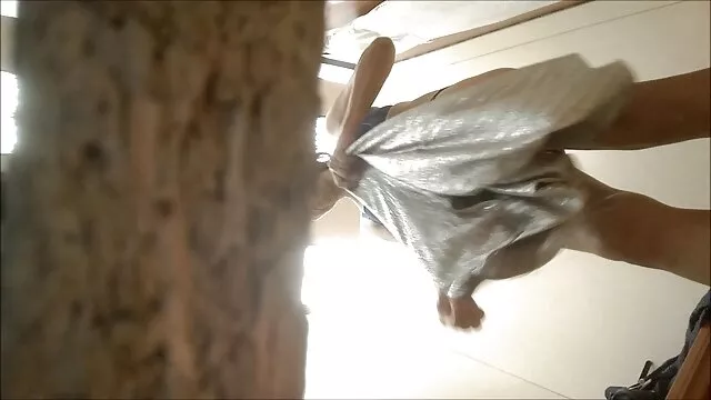 Débilmente en todas las señoras mexicanas nalgonas grietas de una perra celosa