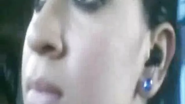 Belleza señoras mexicanas cojelonas de Omsk hace una mamada genial y recibe esperma en la vagina