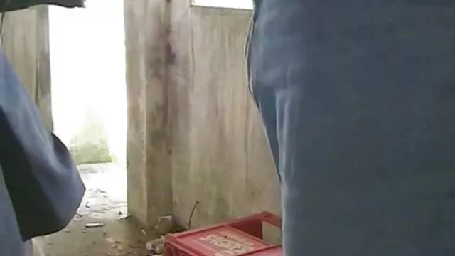 Brutal pisoteo realizado por una perra señoras maduras mexicanas calientes rubia en medias