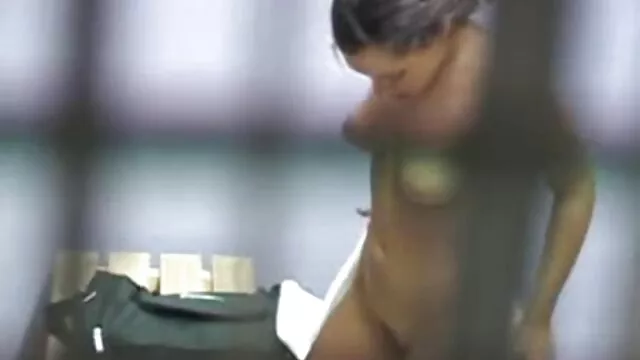 Pisotear en medias convierte videos de señoras mexicanas cogiendo a una jugosa pelirroja en su novio
