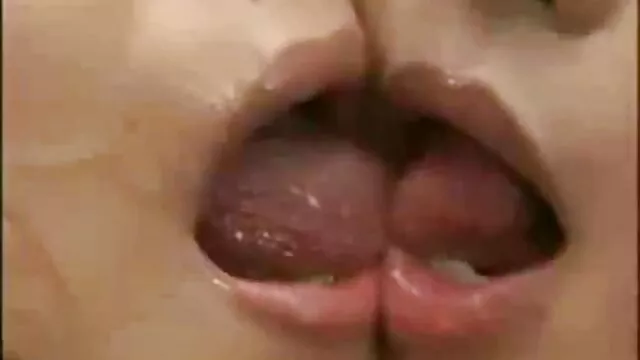 Rubia sexy señoras lesbianas mexicanas con una figura asombrosa muestra todos sus encantos