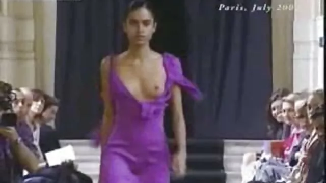 Jugoso puta seduce a dos ébano señoras culonas mexicanas