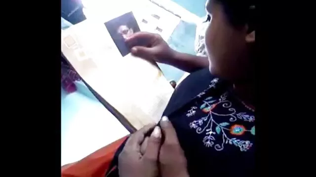 Cinta de señoras lesbianas mexicanas sexo casera esposa folla la polla de su marido vaquera